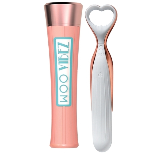 WOO: Rechargeable Silicone Vibe with Case White/Rose Gold